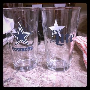 3 for $15 Dallas Cowboys pint glasses